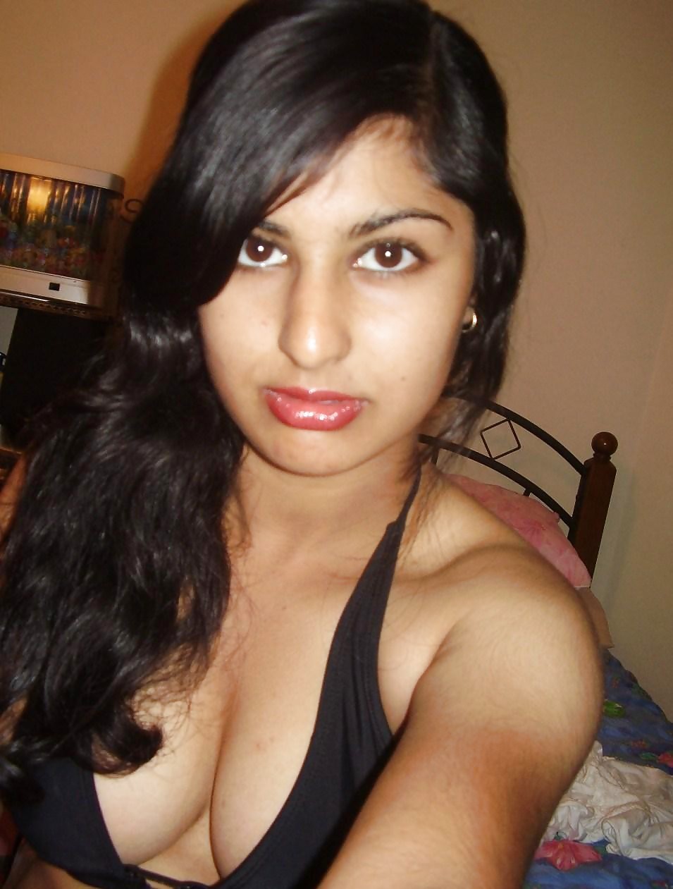 Sex Gallery INDIAN DESI BABES UNDERCOVER (UPDATED DAILY)