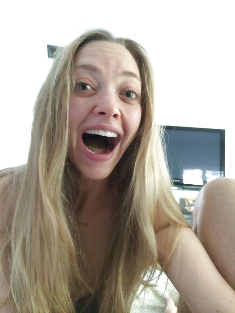 Amanda seyfried nude photo leak