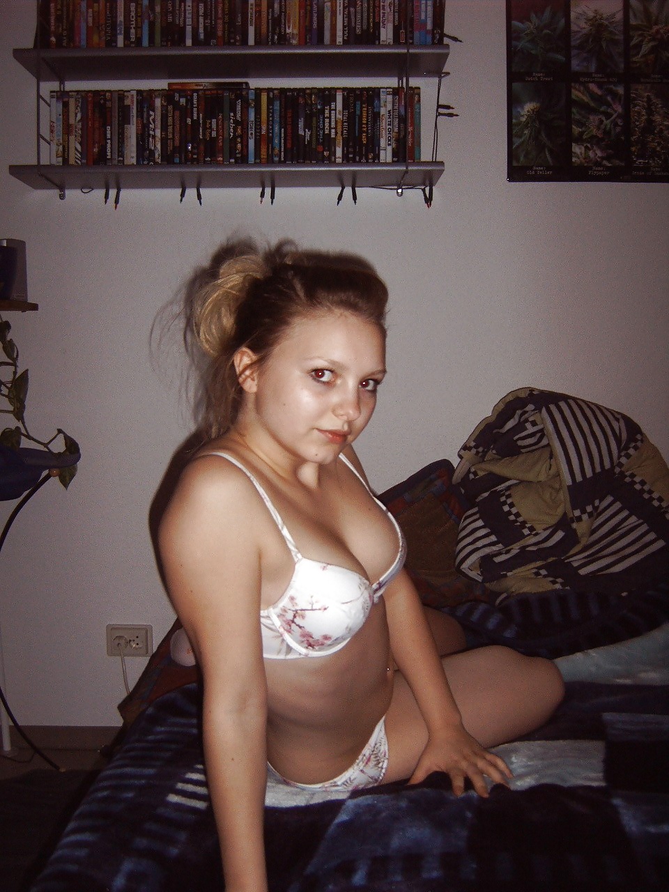 Sex Gallery GERMAN TEENY 20 - JUNGE DEUTSCHE NUTTE