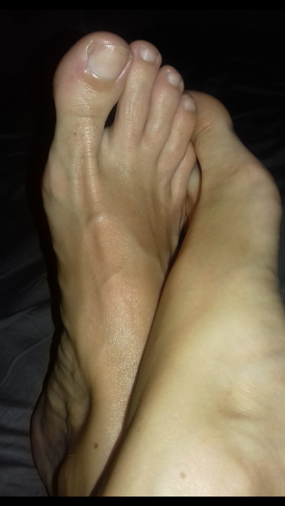 Sweet feet my sexy GF...for fetish - 48 Photos 