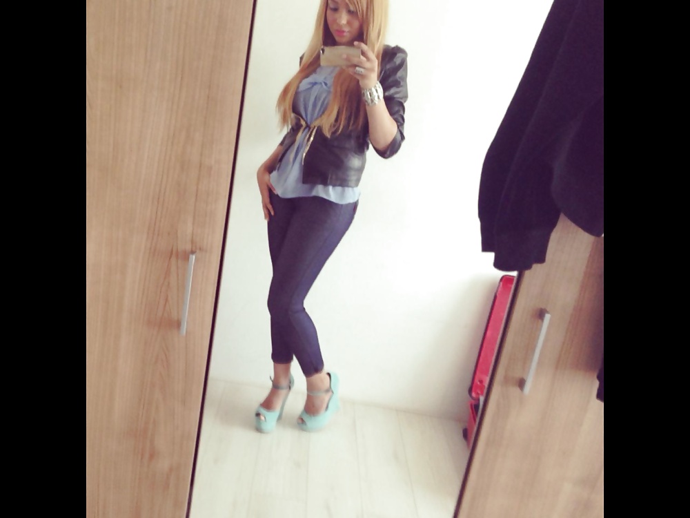 Sex Gallery Ragazza di 19 anni conosciuta a Londra