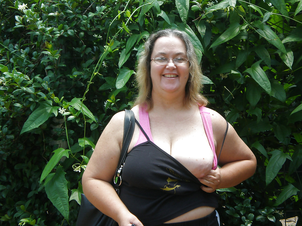 Sex Gallery Emailed Pics To Post. Please Comment For Her