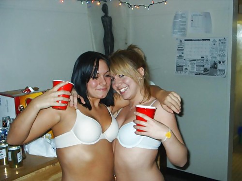 Sex Gallery Bra Babes 99