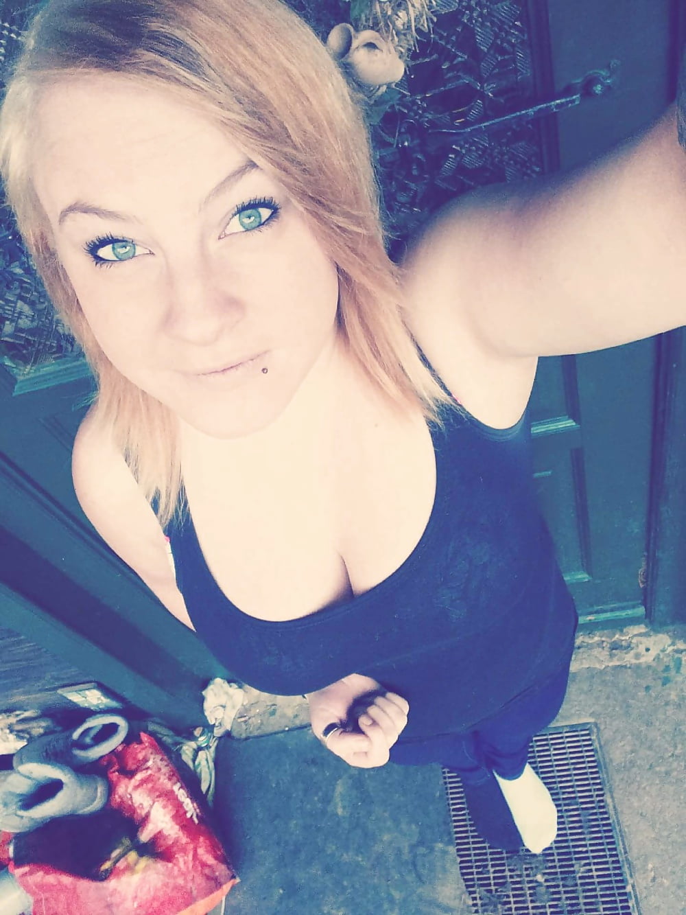 Sex Gallery Wichsvorlage Angelika H. (Dicke Titten)