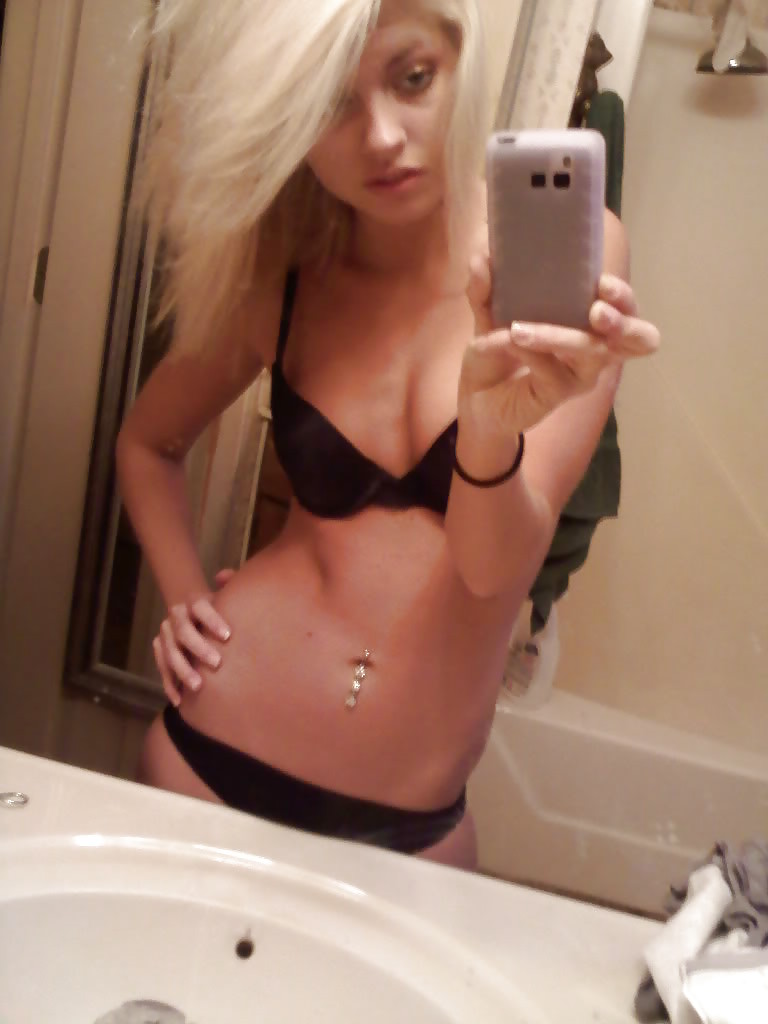 Sex Gallery SmutDates Username TickleMeSilly