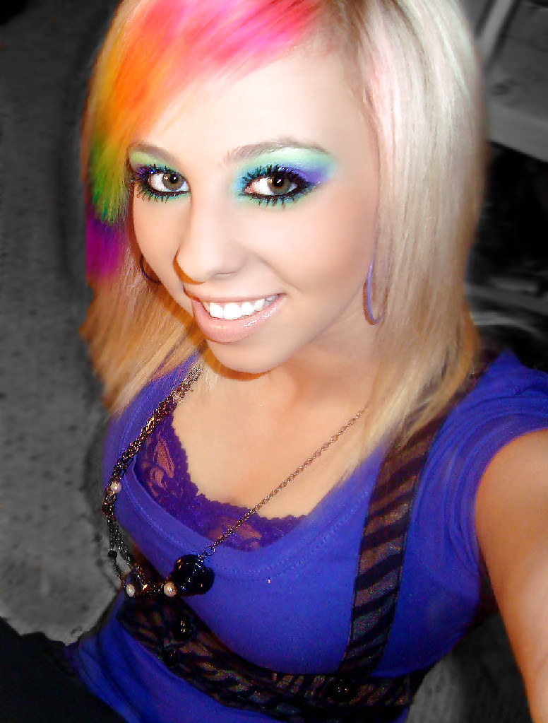 Sex Gallery Dyed Hair Girls