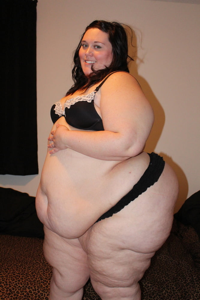 BBW Sexy Girls Fat Tummies - 66 Photos 