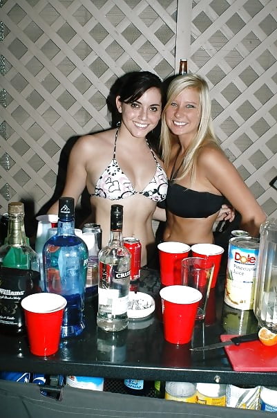 Sex Gallery Bikini Sluts