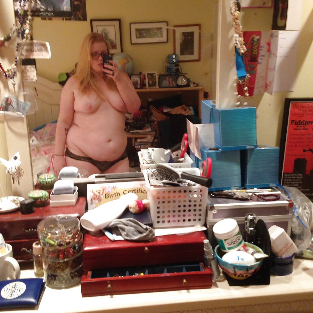 Sex Gallery BBW - Clean your room!