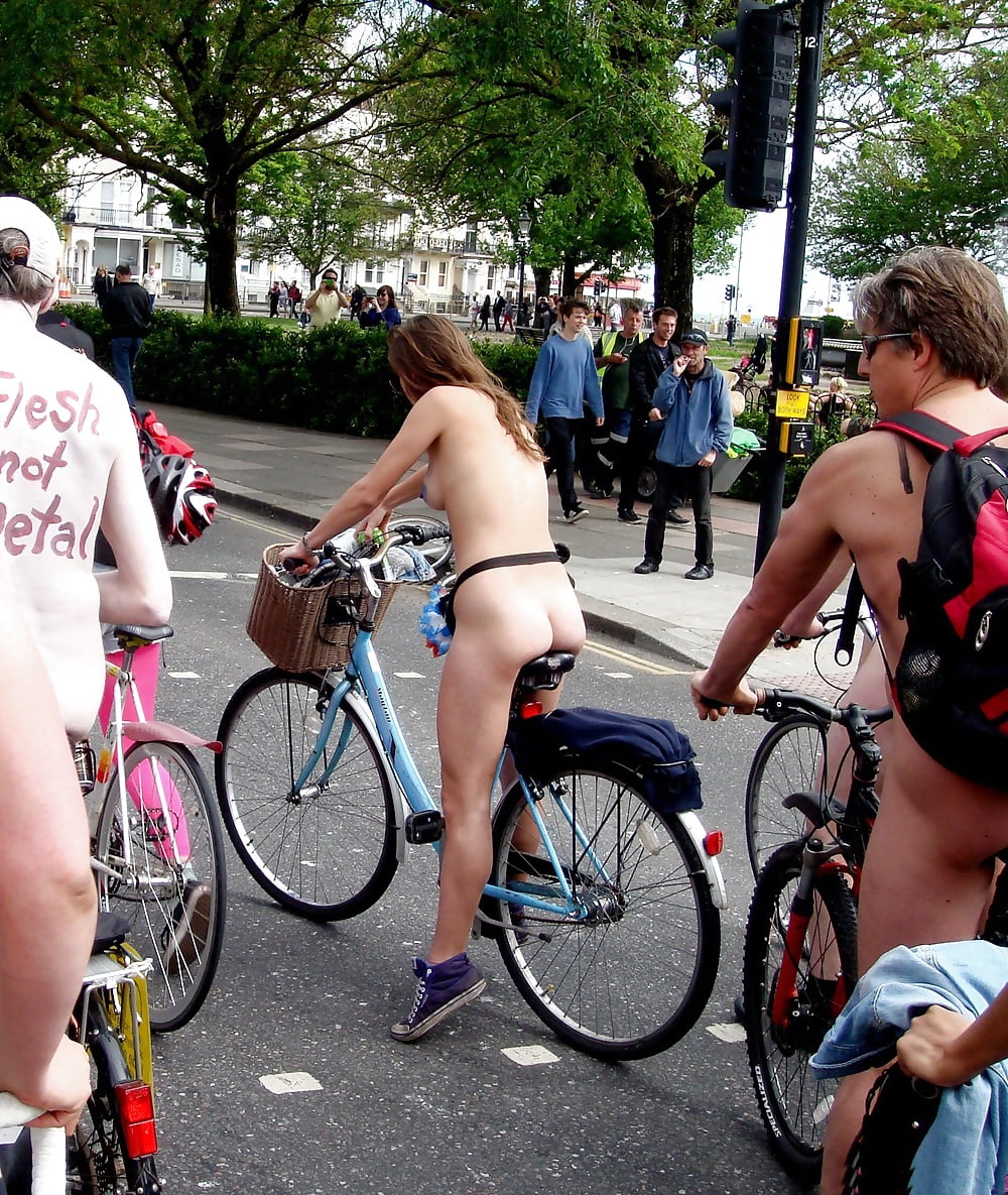 Sex Gallery Naked bike ride tits boobs pussies & cocks 2