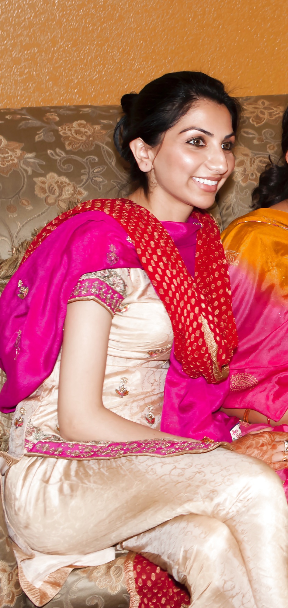 Sex Gallery Amateur Indian