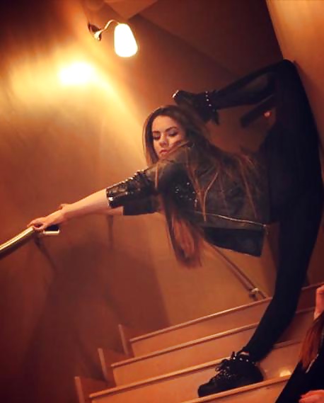 Sex Gallery Flexible Bulgarian Slut Vanina