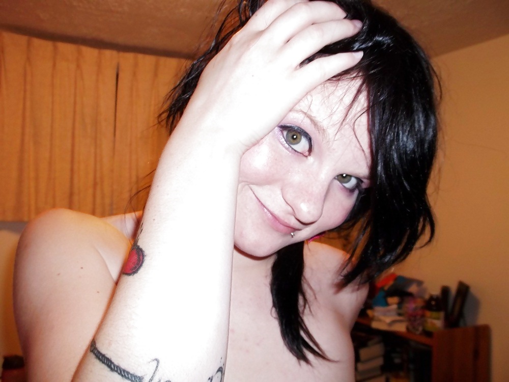 Sex Gallery Hot n Sweet Emo Girl