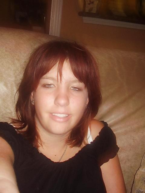 Sex Gallery Rothaarige schlampe mit dicken Titten