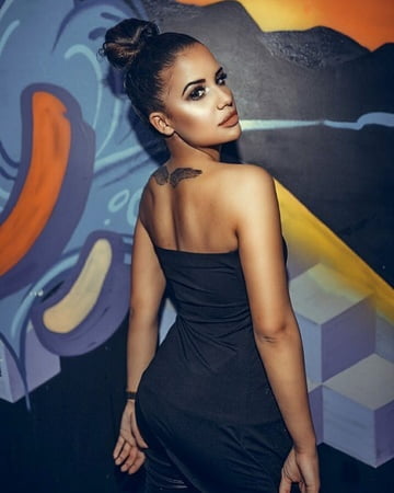 ana guzata ribetina komentarisi i drkaj serbian teen ass         