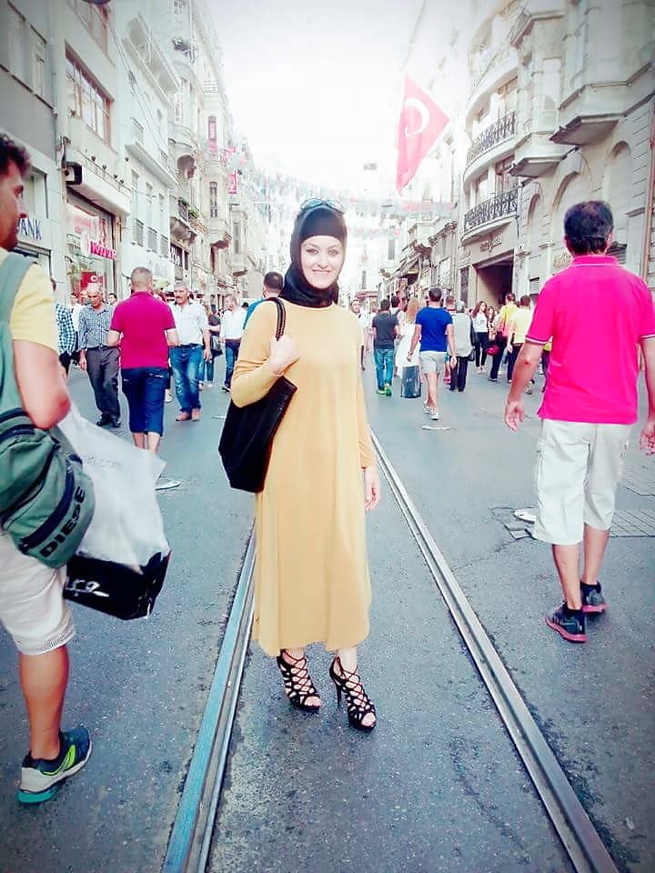 Sex Gallery hijab turkish babes (feets and heels)