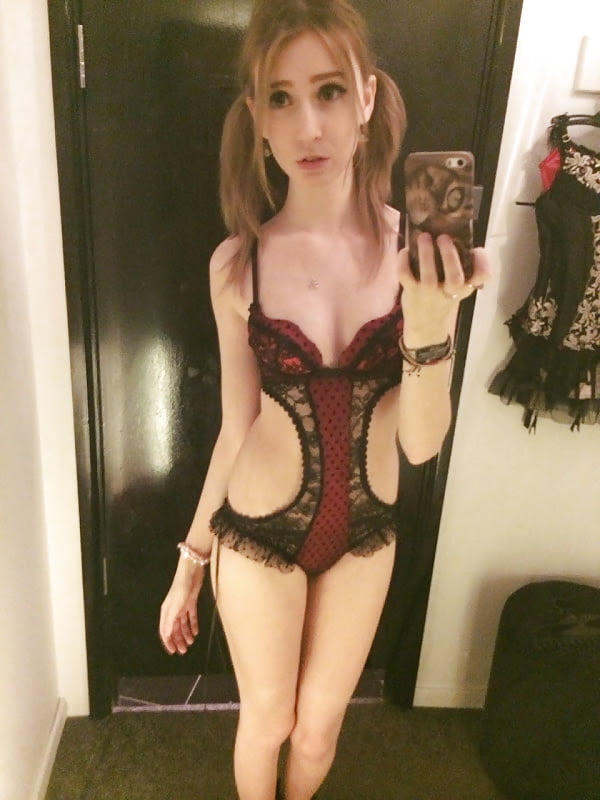 Sex Gallery Just Sophie