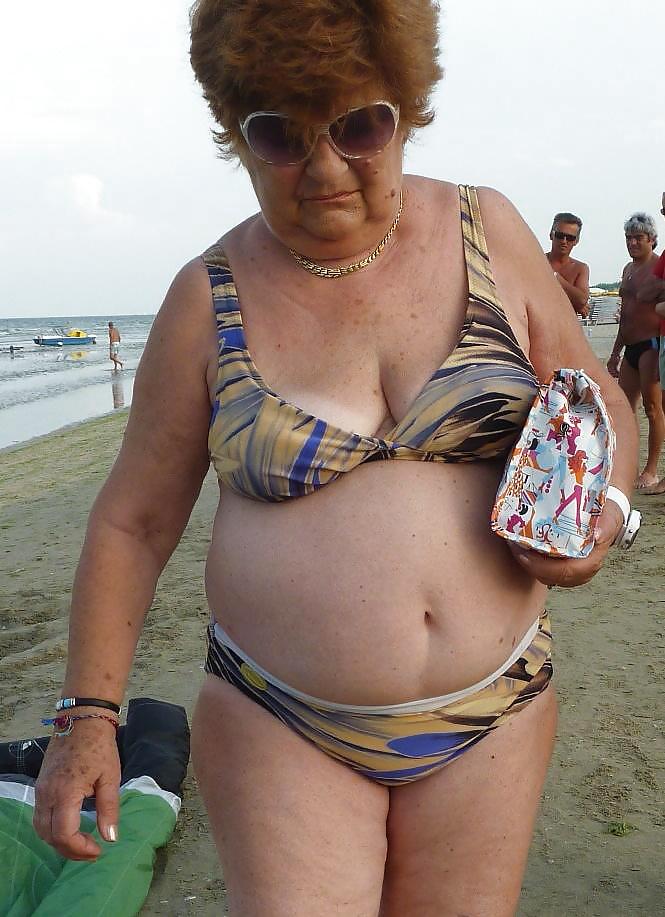 Sex Gallery Grannies on beach