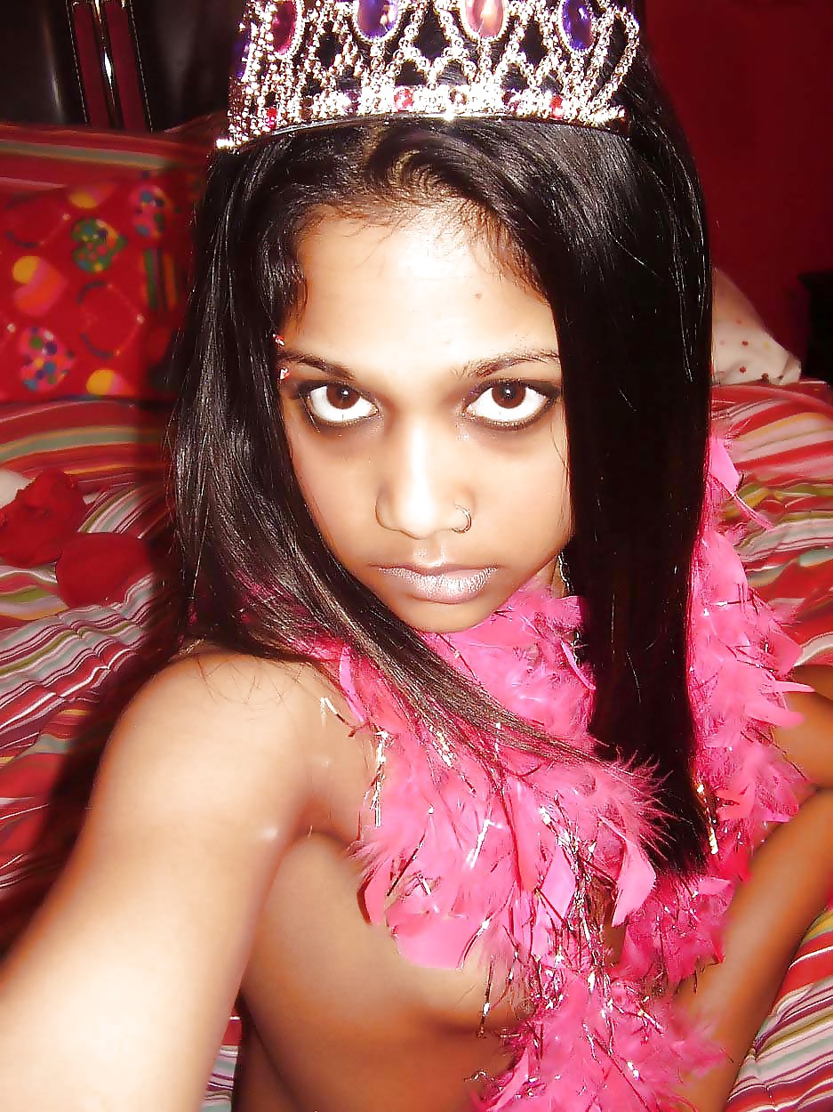Sex Gallery Indian princess going nasty