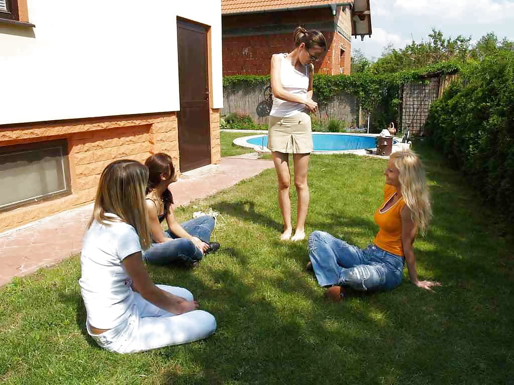 Sex Gallery Garden fun