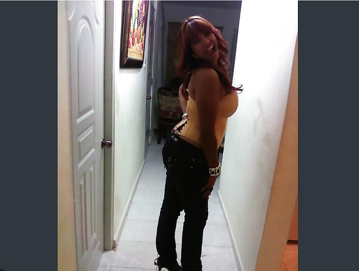 Sex Gallery tu novia dominicana en badoo