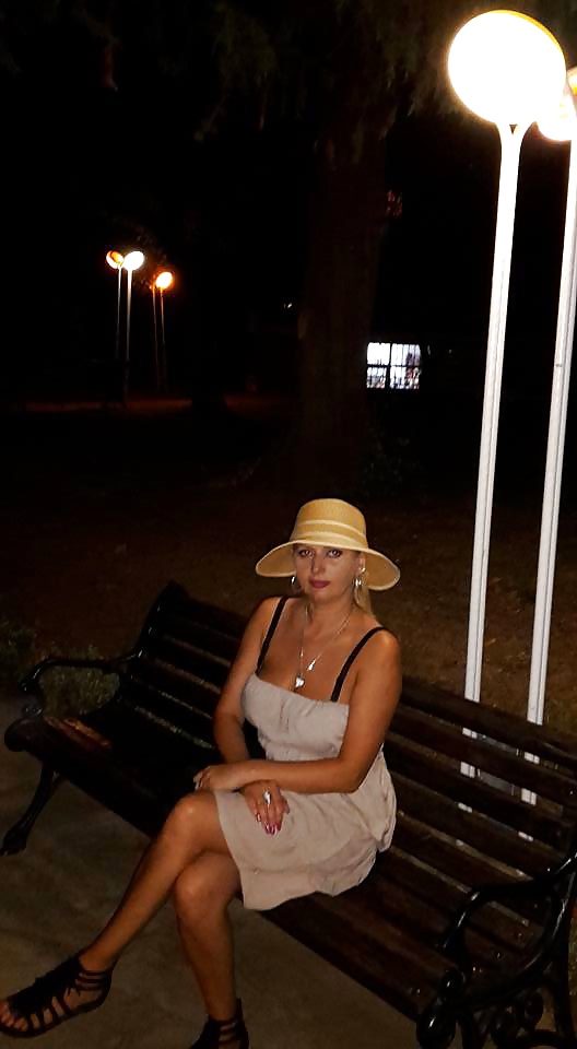 Sex Gallery MILF Milena Djordjevic