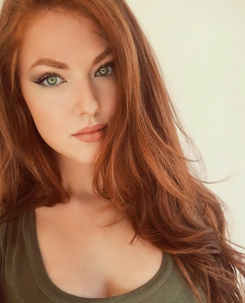 Red Hot Redheads- 200 Photos 