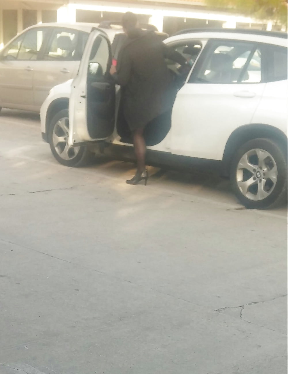 Sex Gallery Parking mom