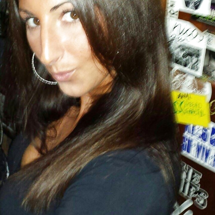 Sex Gallery Slut Mandi for tributes