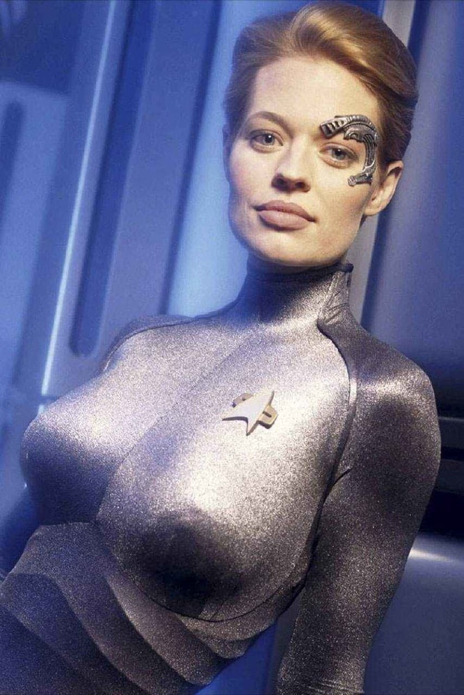 Jeri Ryan Of Body Of Proof Recalls Her Days As Seven Of Nine On Star Trek