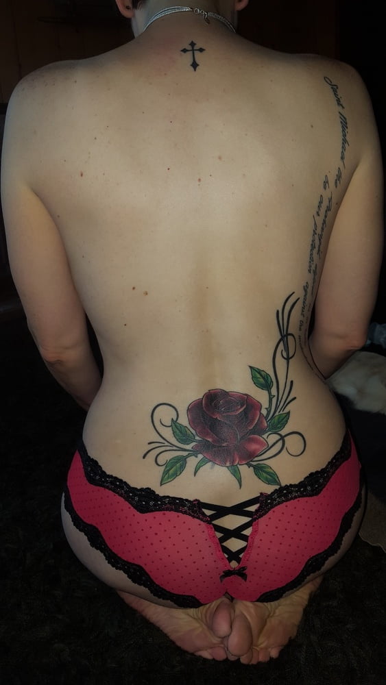 Submissive Slut Hotwife- 12 Photos 