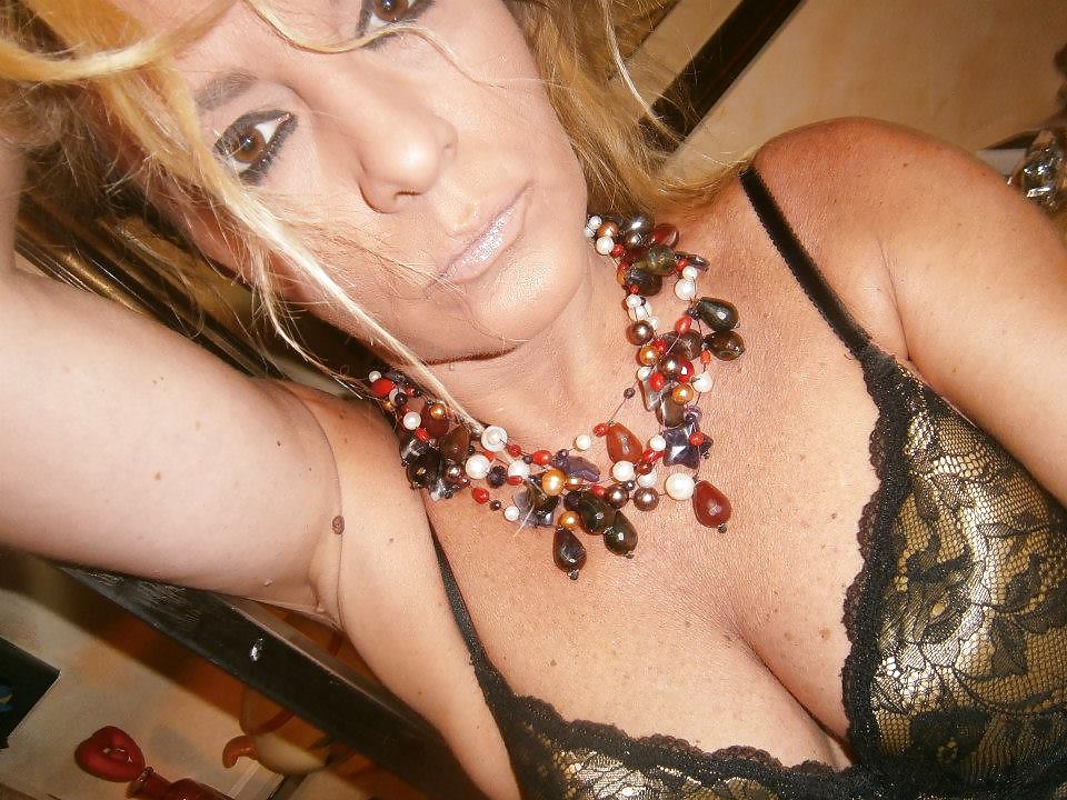 Sex Gallery Nice tits blonde milf selfies NN