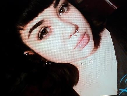 Sex Gallery Stupid slut Hannah