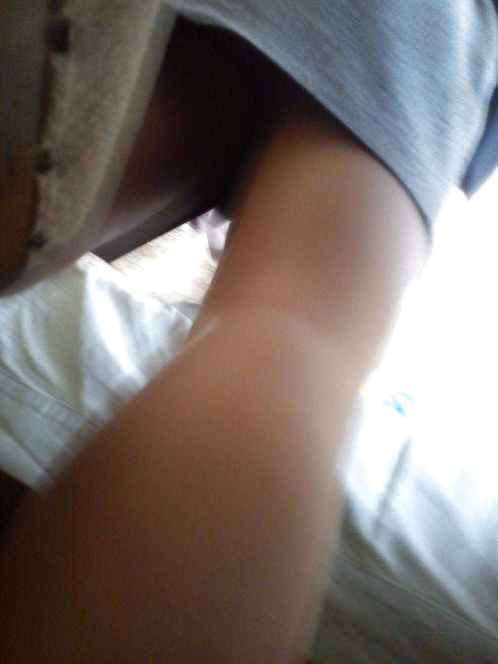 Sex Gallery upskirt my teen cousin!