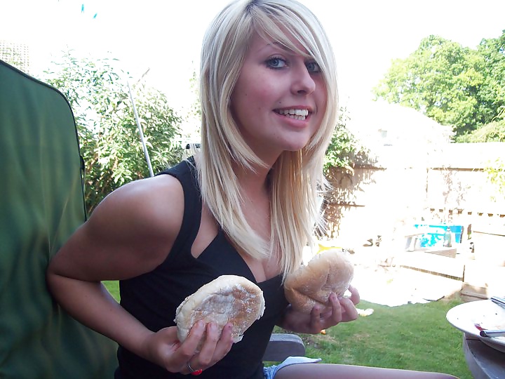 Sex Gallery British Uk Facebook Beauties 3