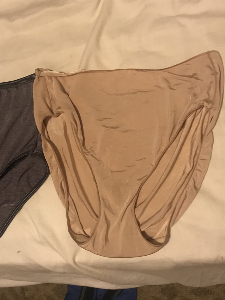 Panties from MIL Vicky - 32 Photos 