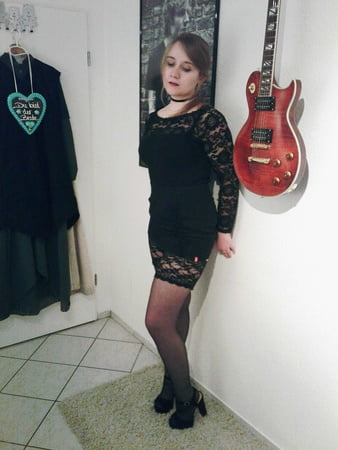 hot and cute amateur bondage girl         