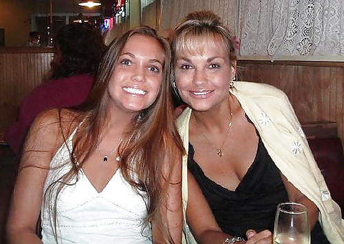 Sex Gallery sexy mothers