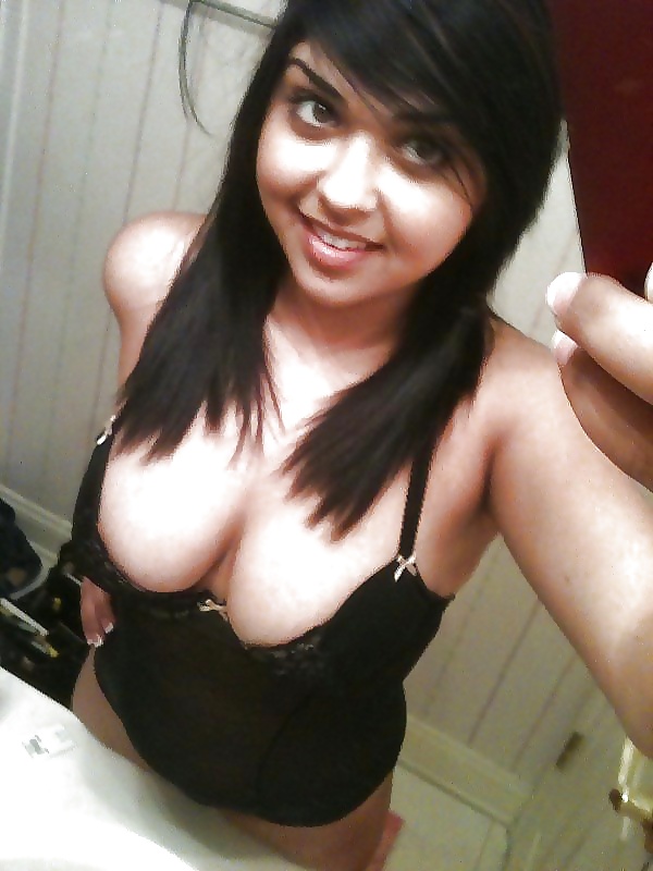 Sex Gallery busty indian teen