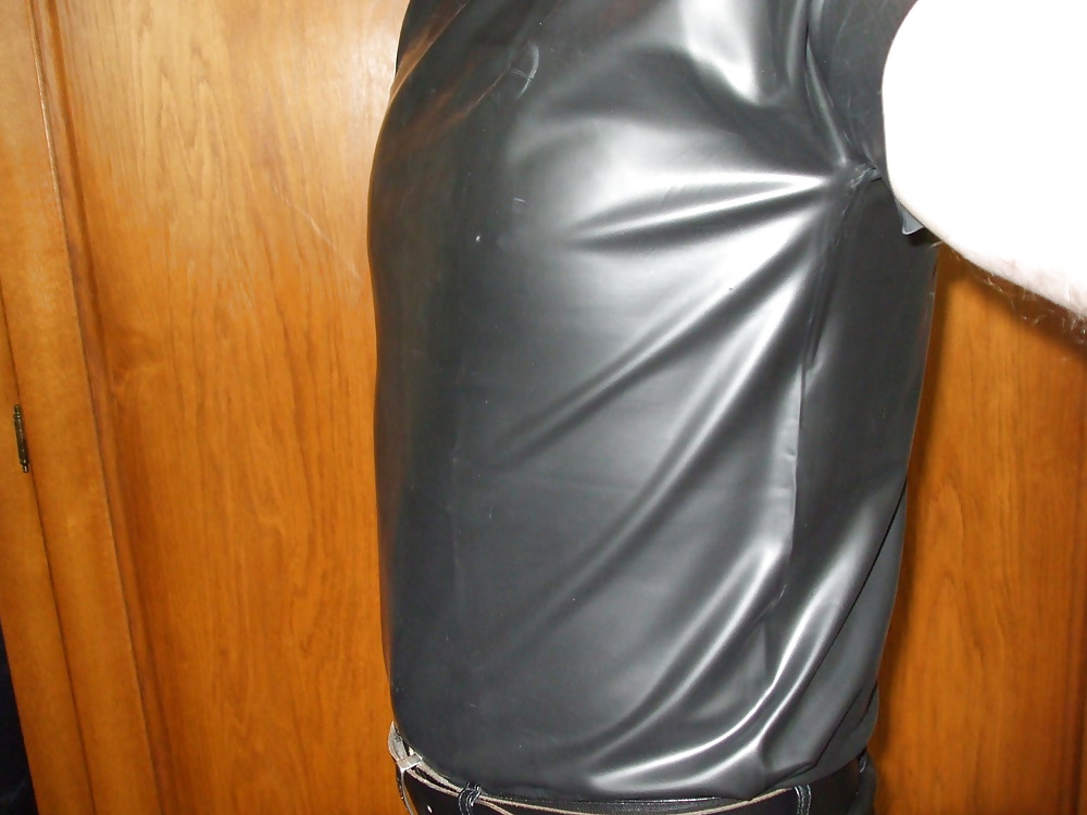 Sex Gallery Leather and latex