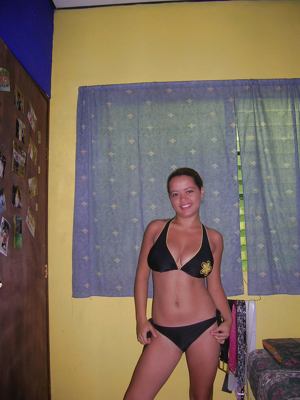 Sex Gallery SmutDates Username 'LatinTreat19'