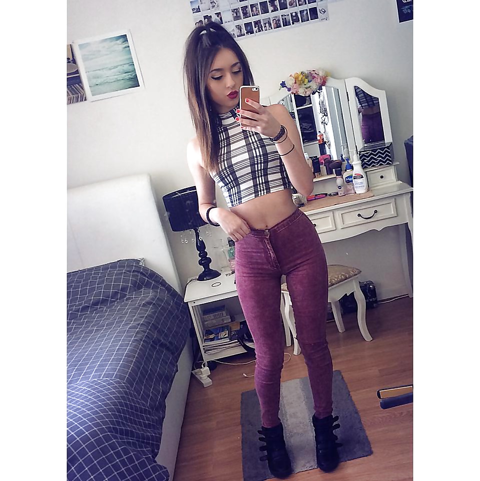 Sex Gallery Australian Mix - Amanda & Melissa