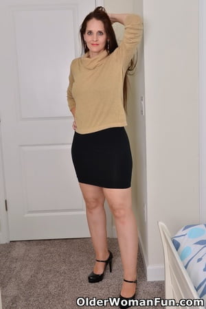 dressed to undressed from olderwomanfun         