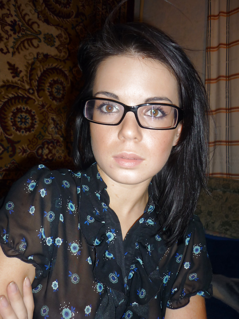 Sex Gallery lovely brunette