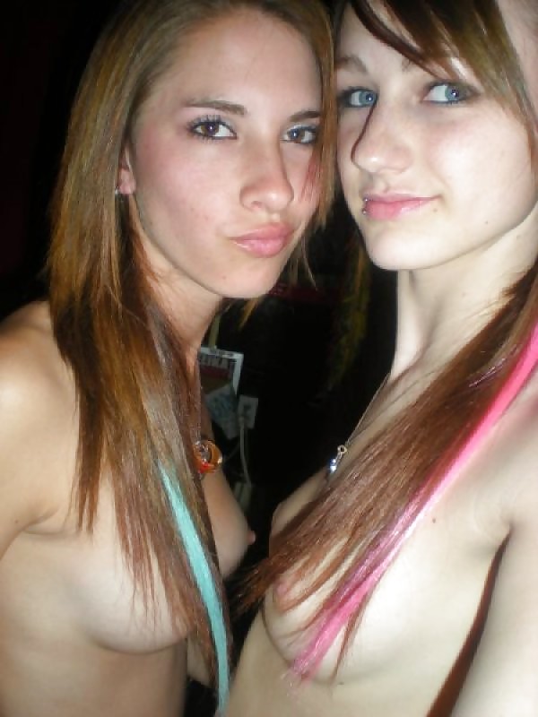 Sex Gallery Girls With Friends