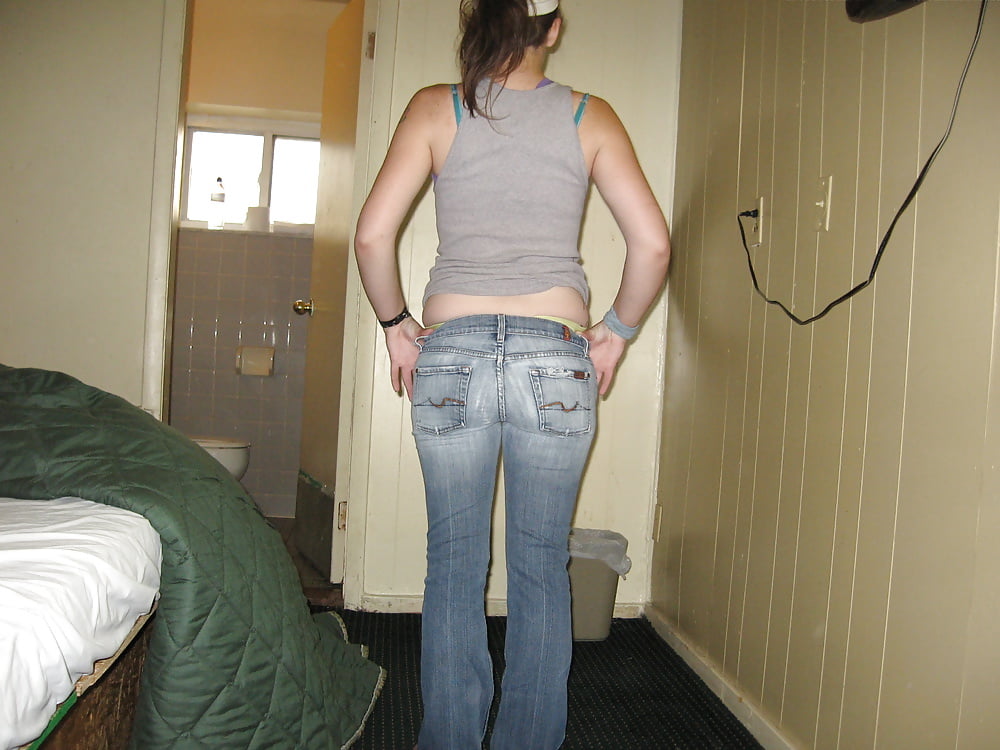 Sex Gallery A nice ass in tight jeans