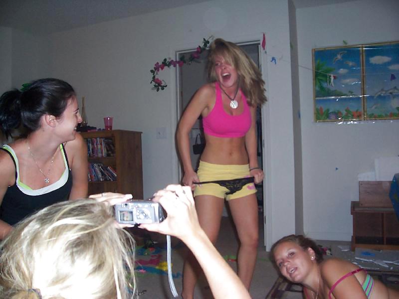 Sex Gallery Bra Babes 79