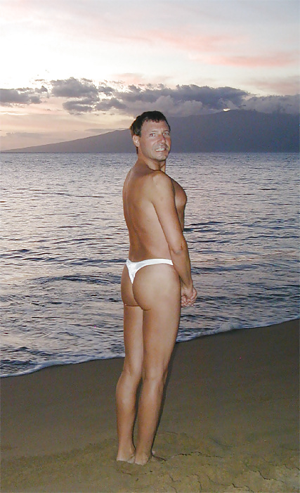 Sex Gallery Maui beach bikini picrtures