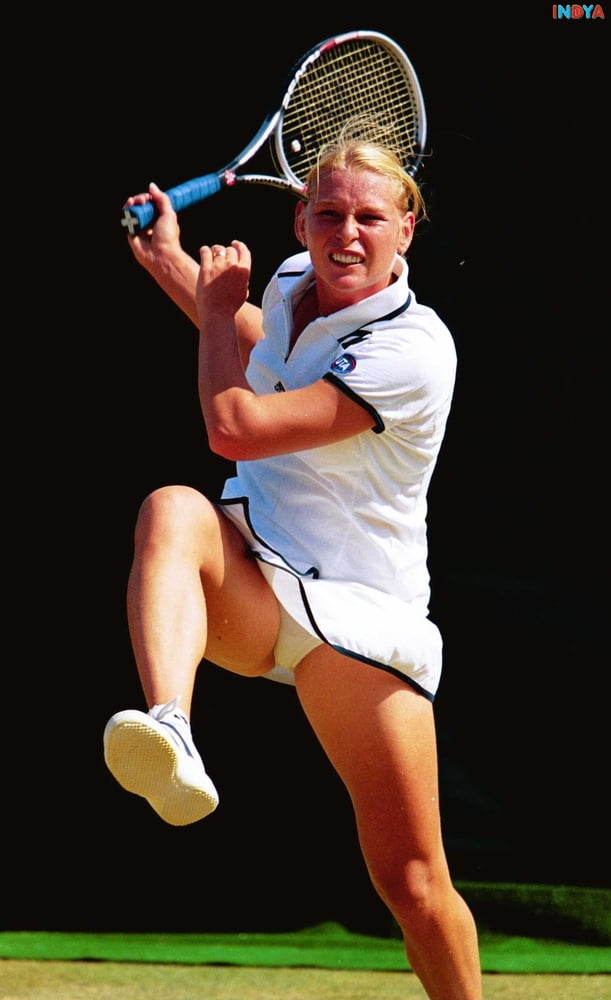794 - tennis sport girls voyeur panties - geile Sportlerinne