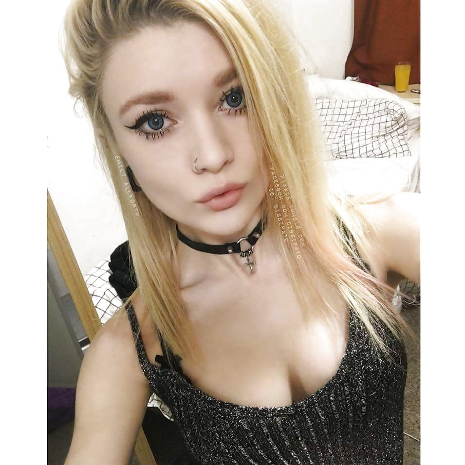 Sex Gallery Emily